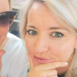 Help-Melissa---Artboard Help-Melissa---Artboard